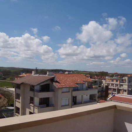 Комплекс Арго Apartment Lozenets